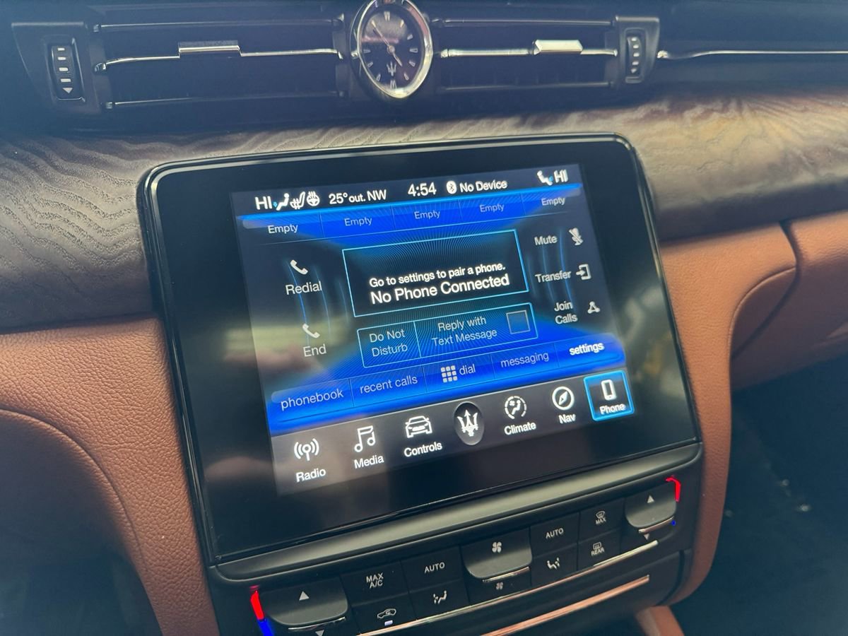 Used 2019 Maserati Quattroporte S Q4 AWD/4WD image 33