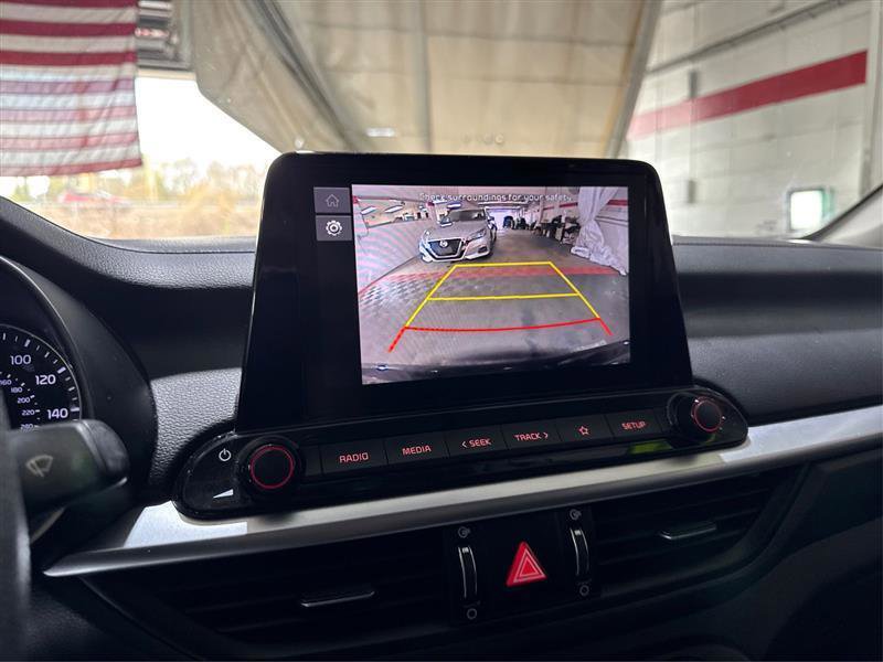 Used 2022 Kia Forte LXS image 32