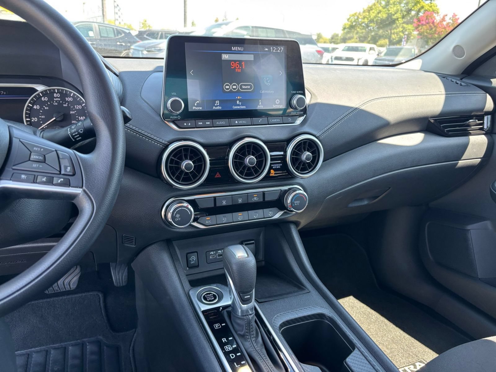 Used 2025 Nissan Sentra SV FWD image 17