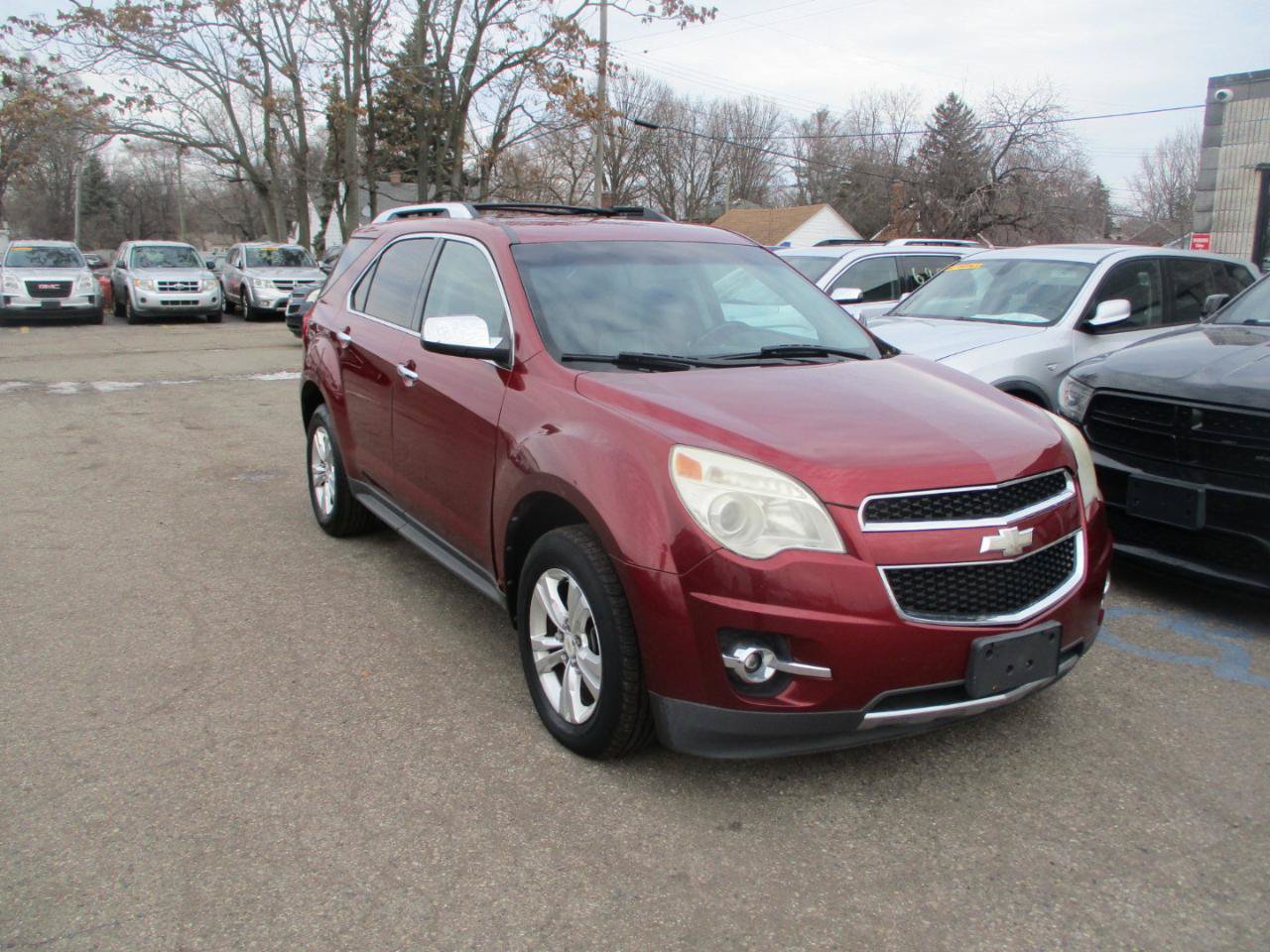 Used 2010 Chevrolet Equinox LTZ AWD/4WD image 1