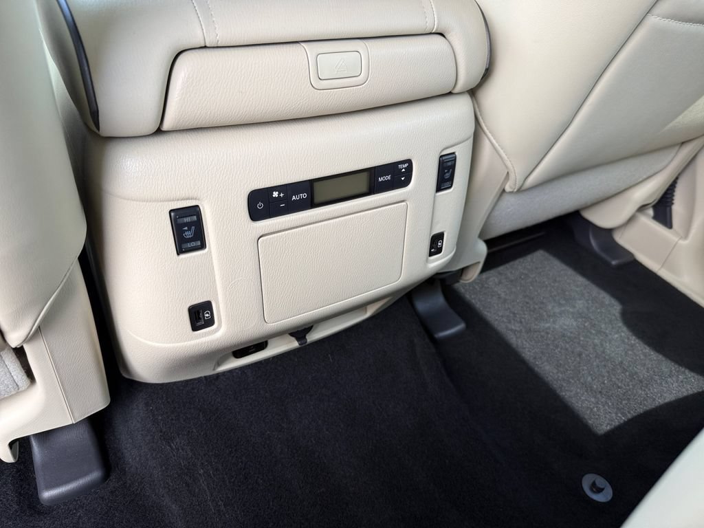 Used 2024 INFINITI QX80 Sensory w/ Cargo Package AWD/4WD image 16