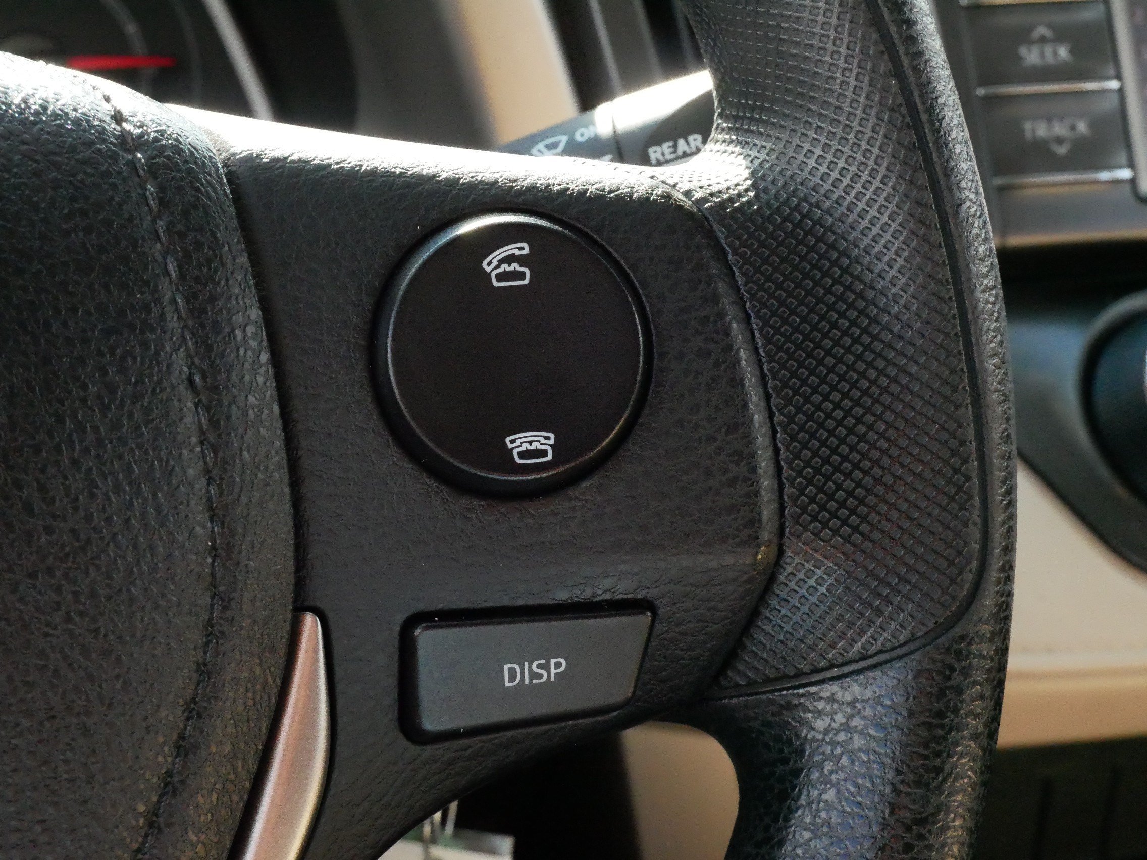 Used 2013 Toyota RAV4 LE AWD/4WD image 25