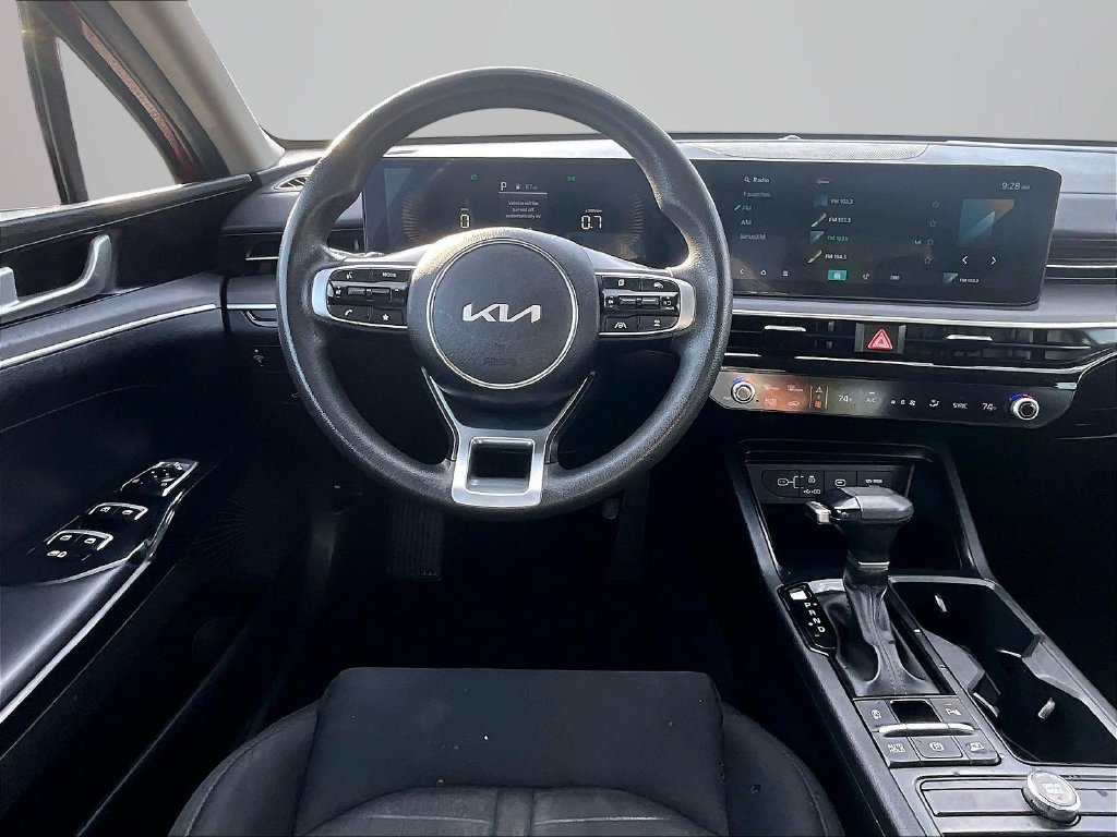 Used 2025 Kia K5 LXS FWD image 6