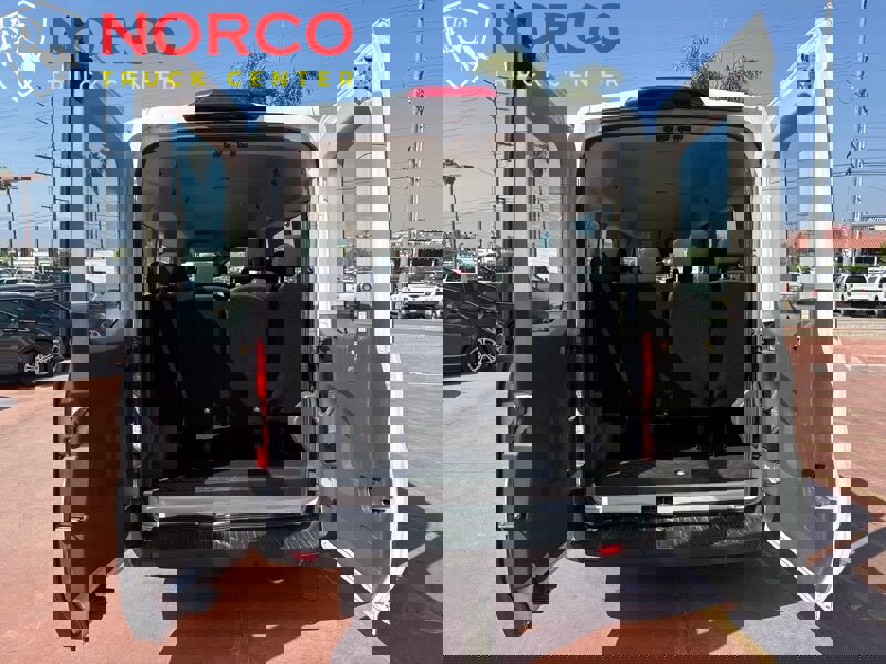 Used 2021 Ford Transit 350 XLT image 10