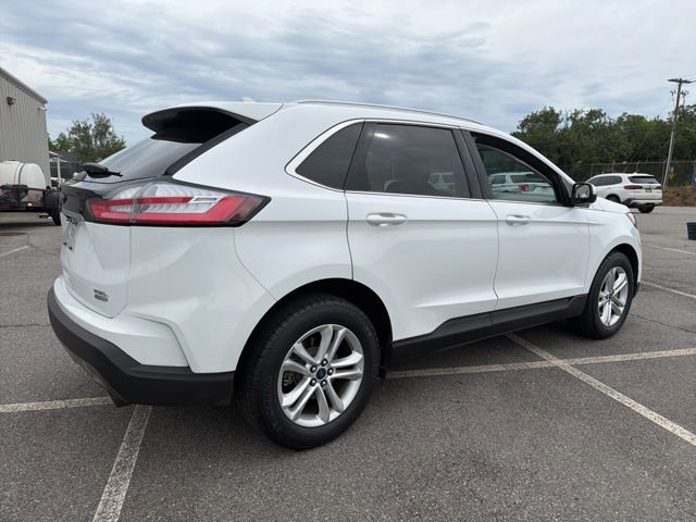 Used 2019 Ford Edge SEL w/ Equipment Group 201A FWD image 3