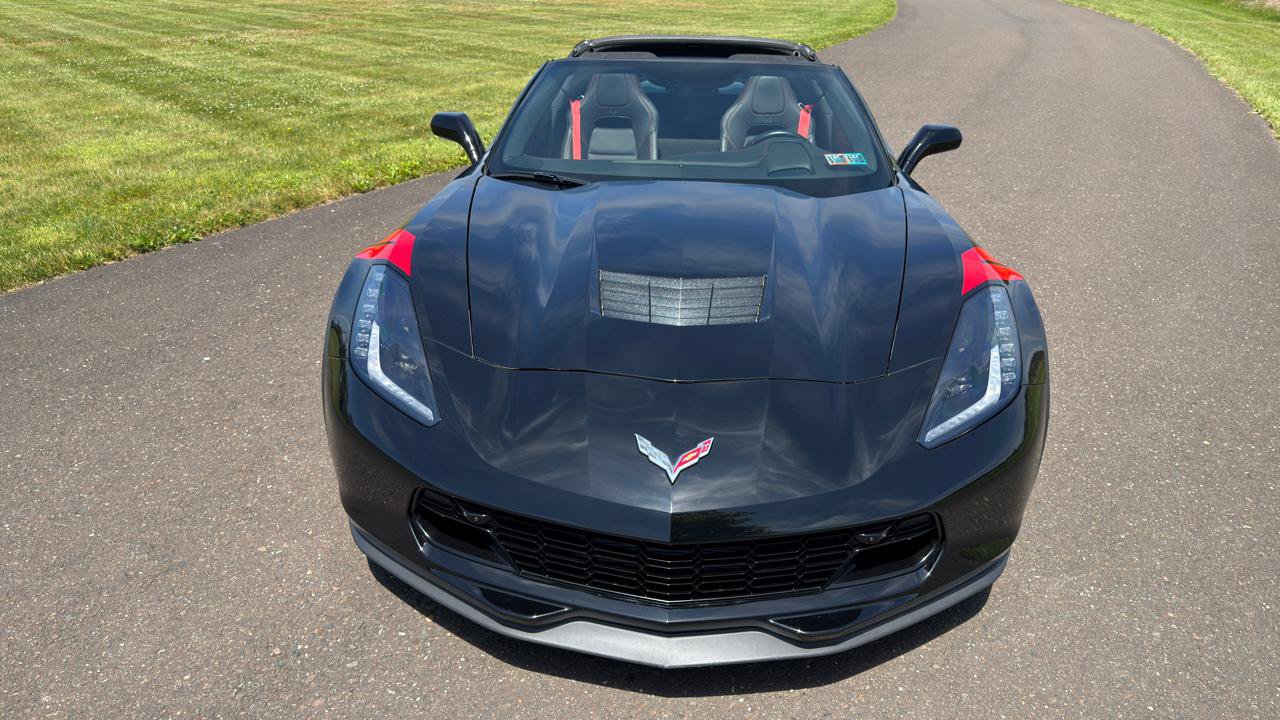 Used 2019 Chevrolet Corvette Grand Sport RWD image 5
