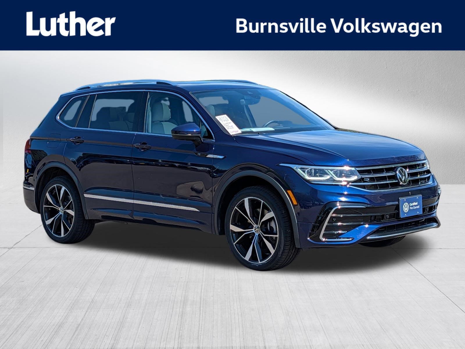 Certified 2023 Volkswagen Tiguan SEL R-Line AWD/4WD image 1