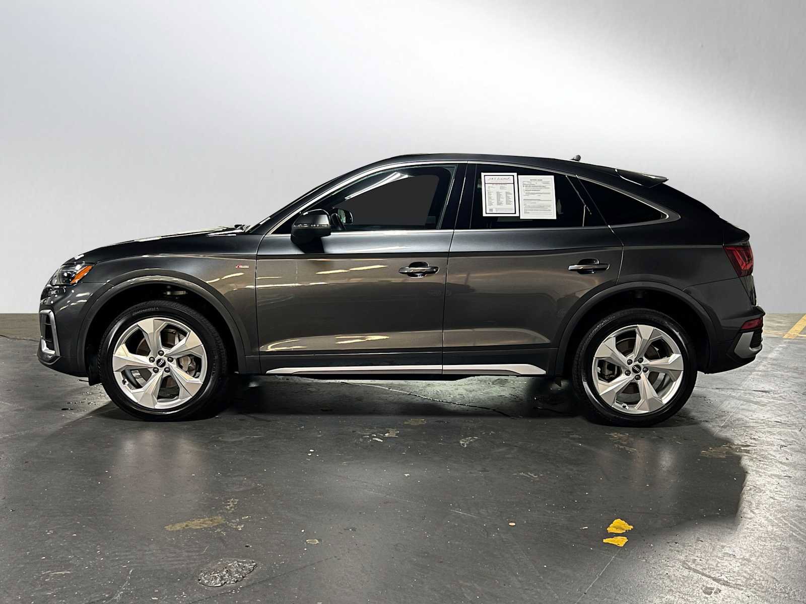 Used 2021 Audi Q5 2.0T Premium Plus w/ Premium Plus Package AWD/4WD image 6