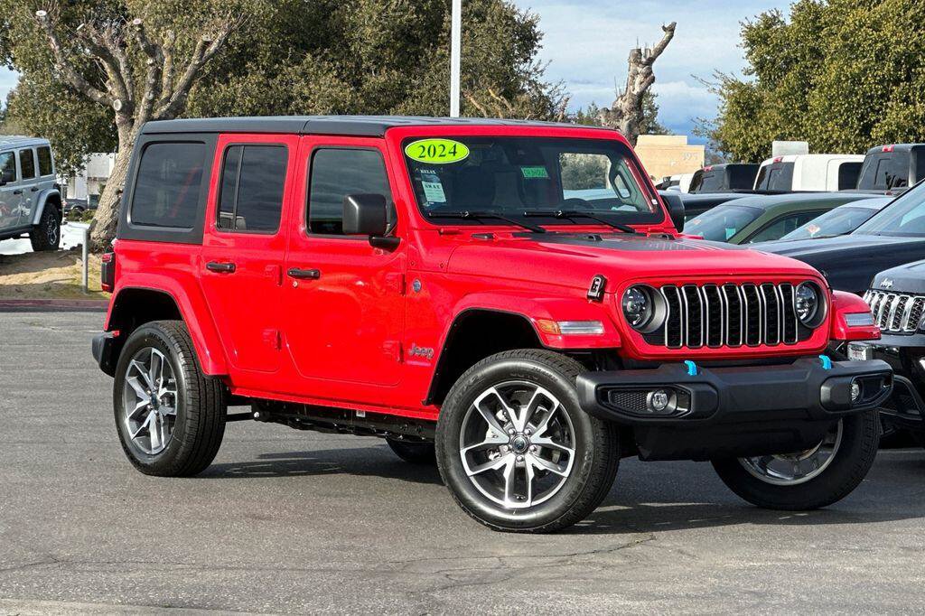 New 2024 Jeep Wrangler Unlimited w/ Convenience Group AWD/4WD image 2