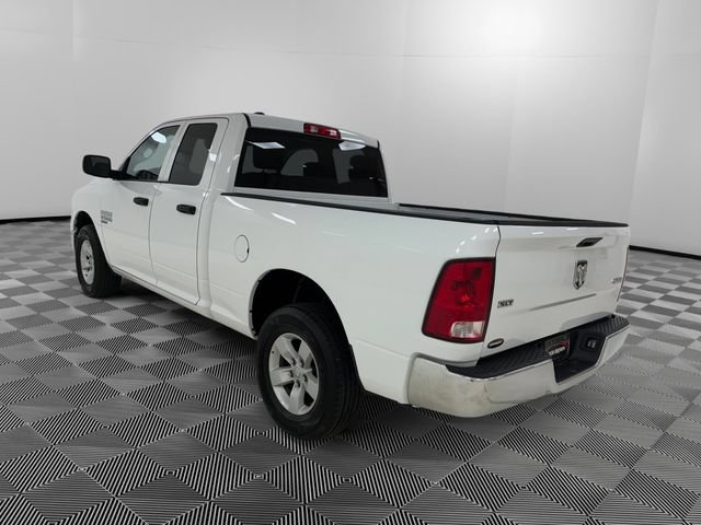 Used 2024 RAM 1500 Classic SLT AWD/4WD image 3