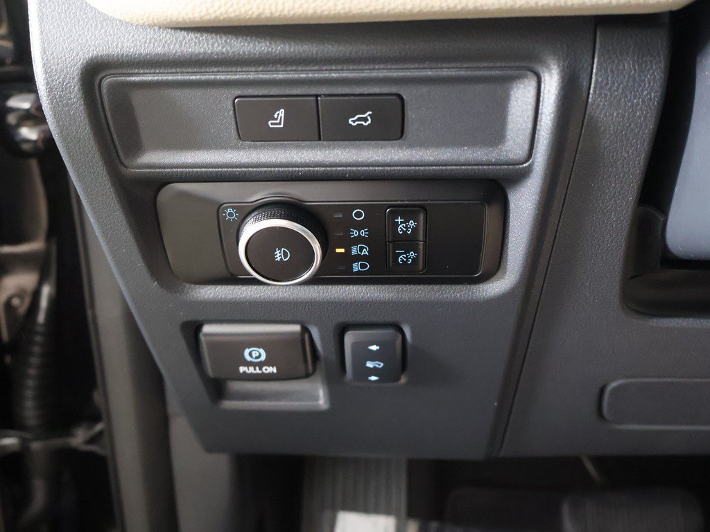 Used 2024 Ford Expedition Max Limited AWD/4WD image 46