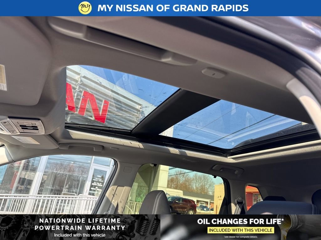 New 2026 Nissan Rogue Platinum w/ Platinum Premium Package image 31