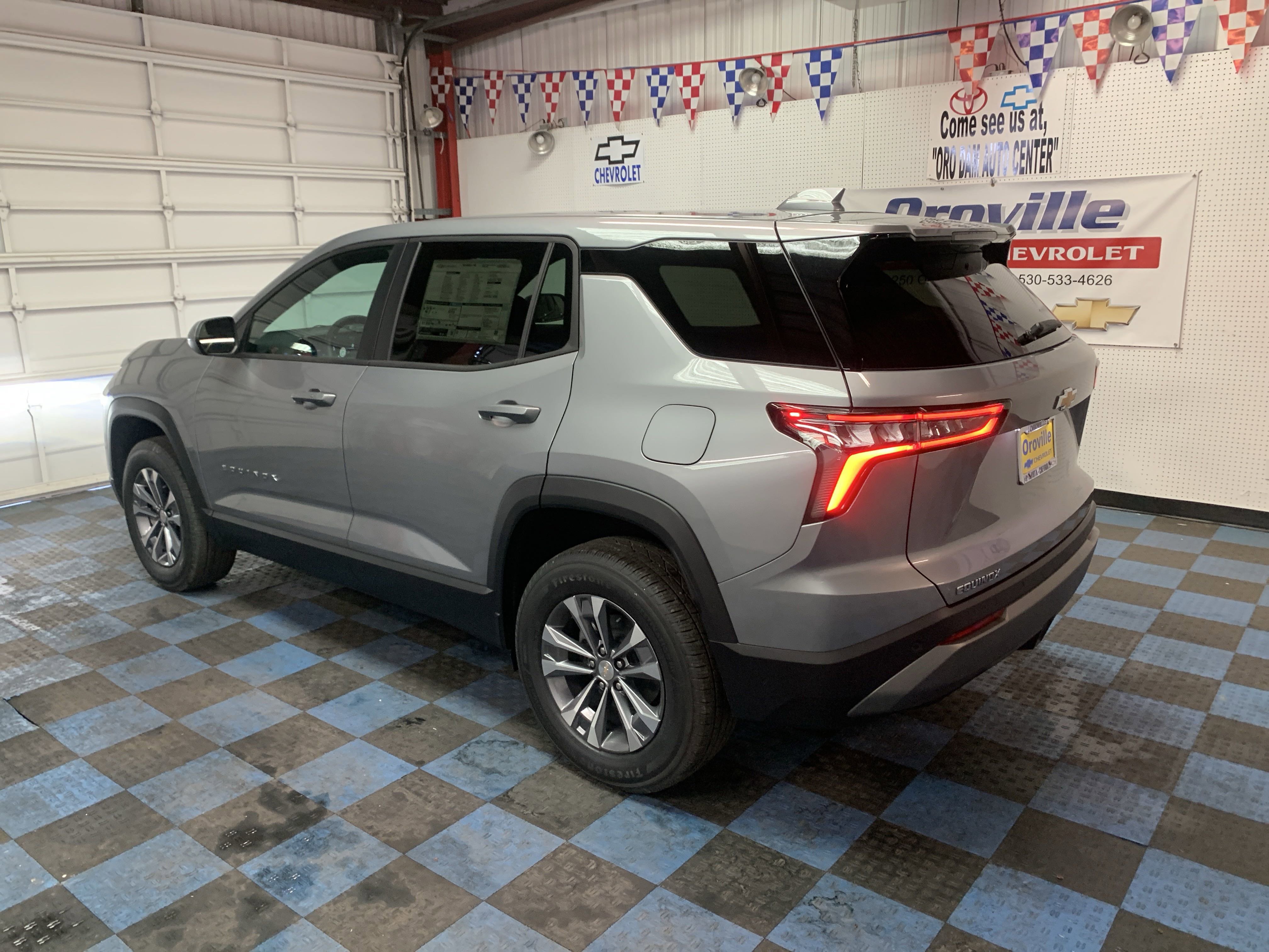 New 2026 Chevrolet Equinox LT image 3