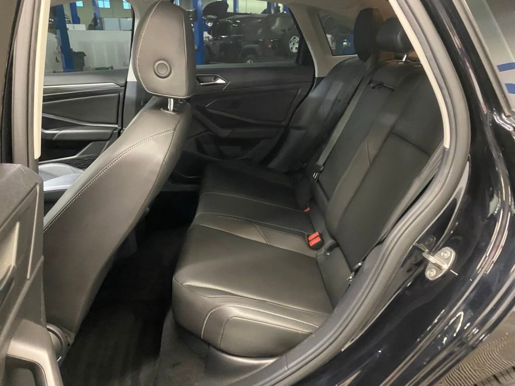 Used 2020 Volkswagen Jetta SEL FWD image 13