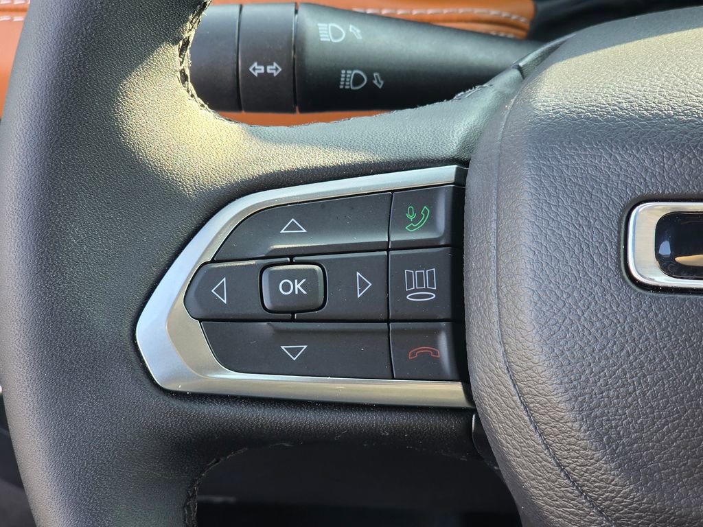 Used 2024 Jeep Compass Limited w/ Elite Group image 17