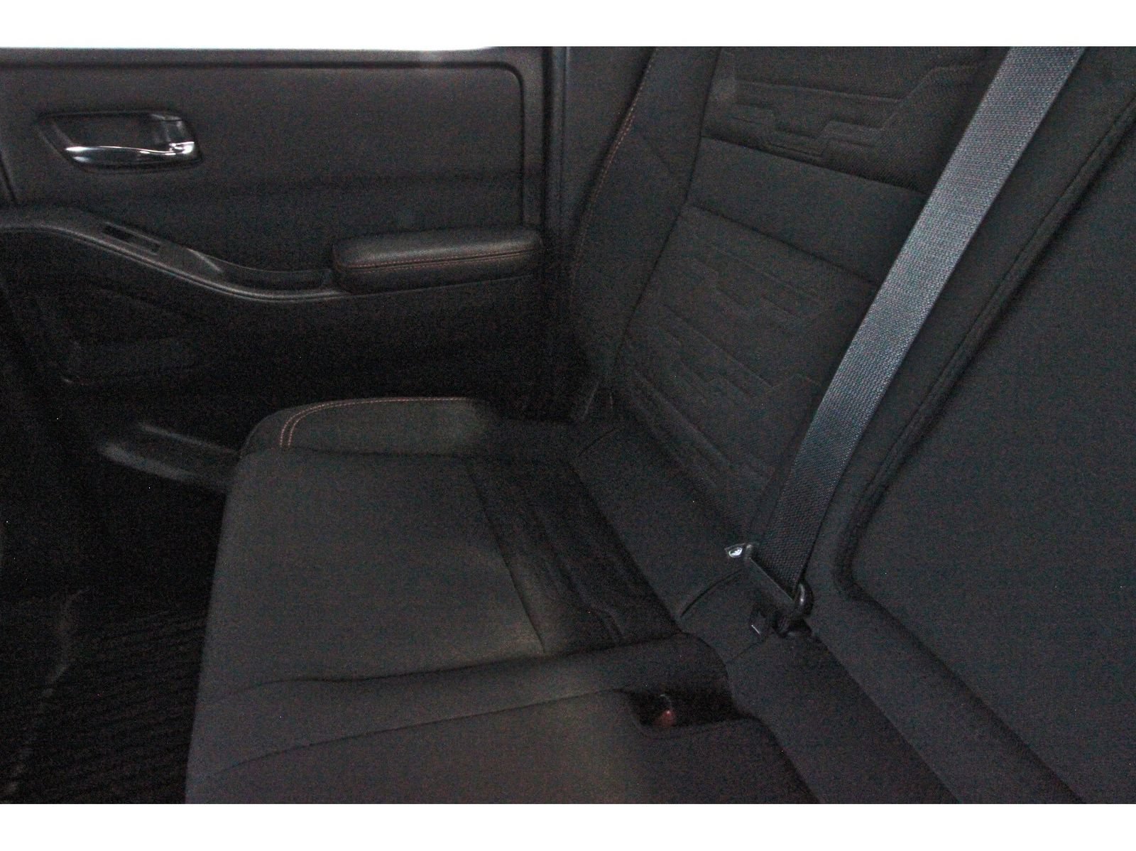 Certified 2025 Nissan Frontier PRO-4X AWD/4WD image 14