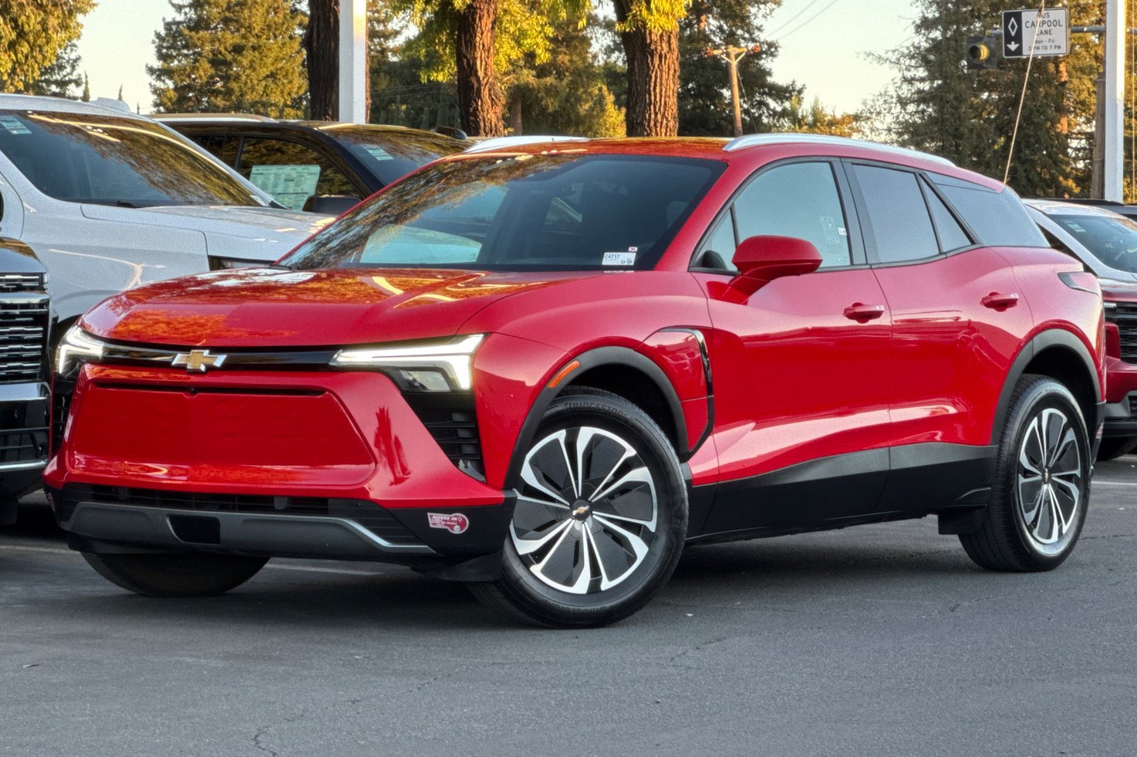 Used 2024 Chevrolet Blazer EV LT AWD/4WD image 9