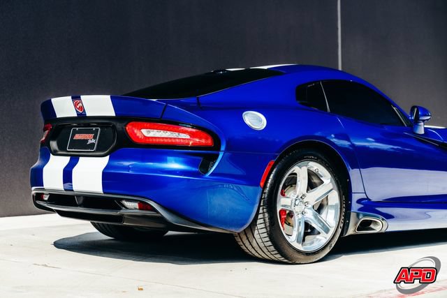 Used 2013 SRT Viper GTS w/ GTS Laguna Interior Pkg RWD image 37