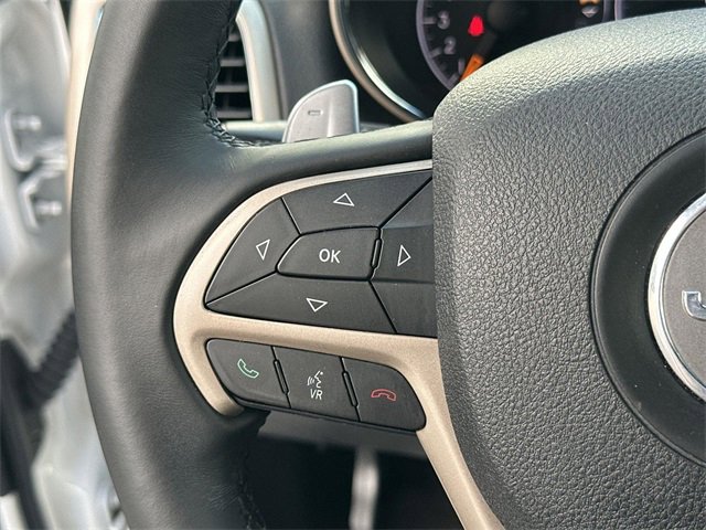 Used 2016 Jeep Grand Cherokee Laredo image 33