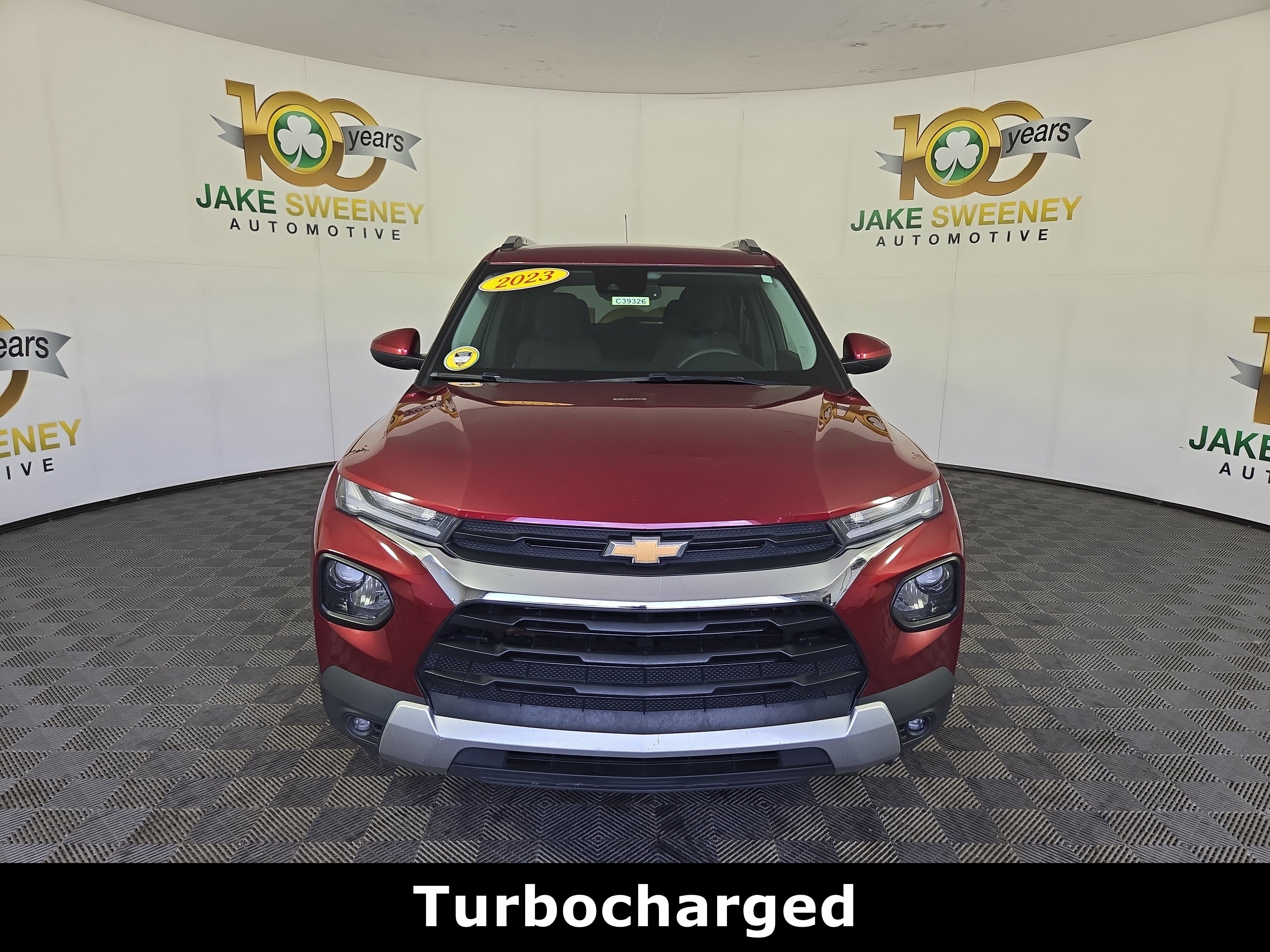 Used 2023 Chevrolet TrailBlazer LT w/ Convenience Package FWD image 3