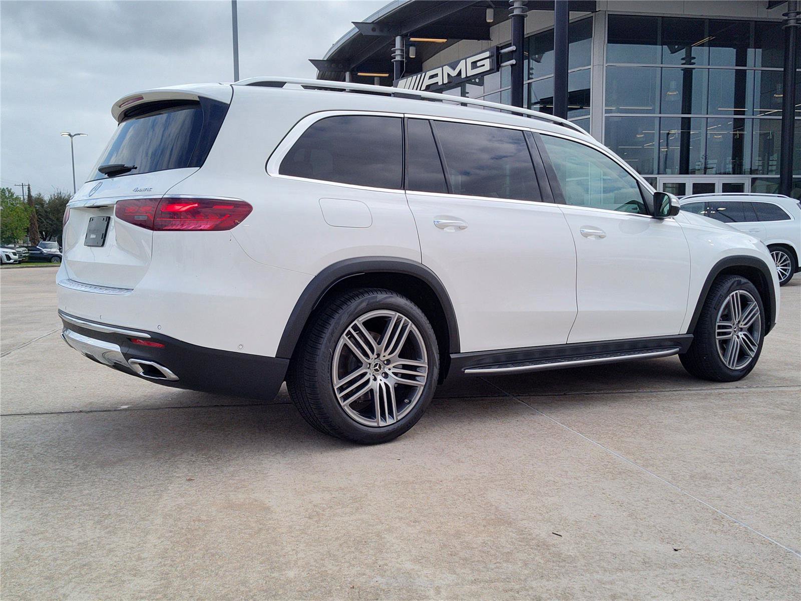 Certified 2025 Mercedes-Benz GLS 450 4MATIC image 9