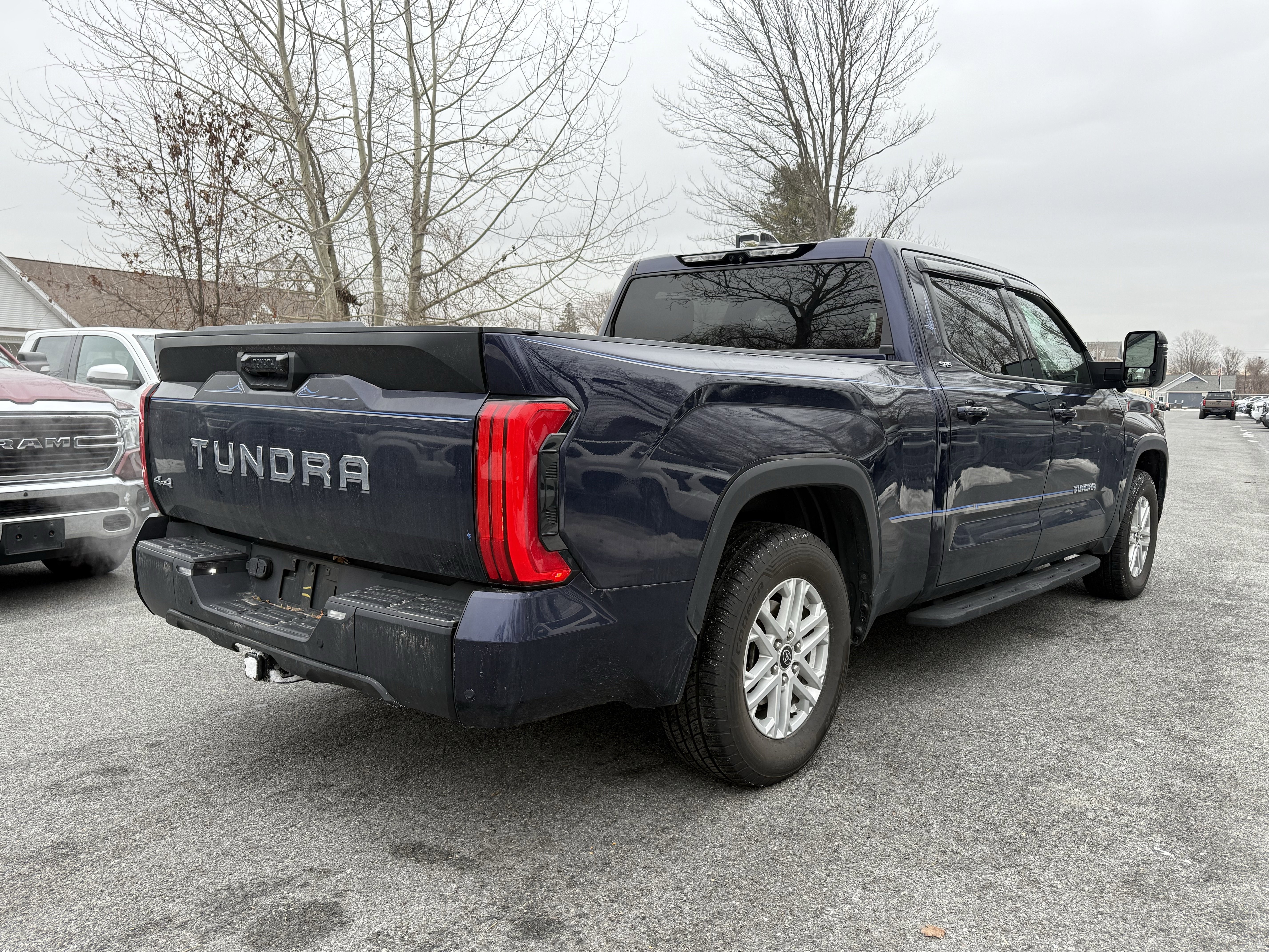 Used 2022 Toyota Tundra SR5 image 4