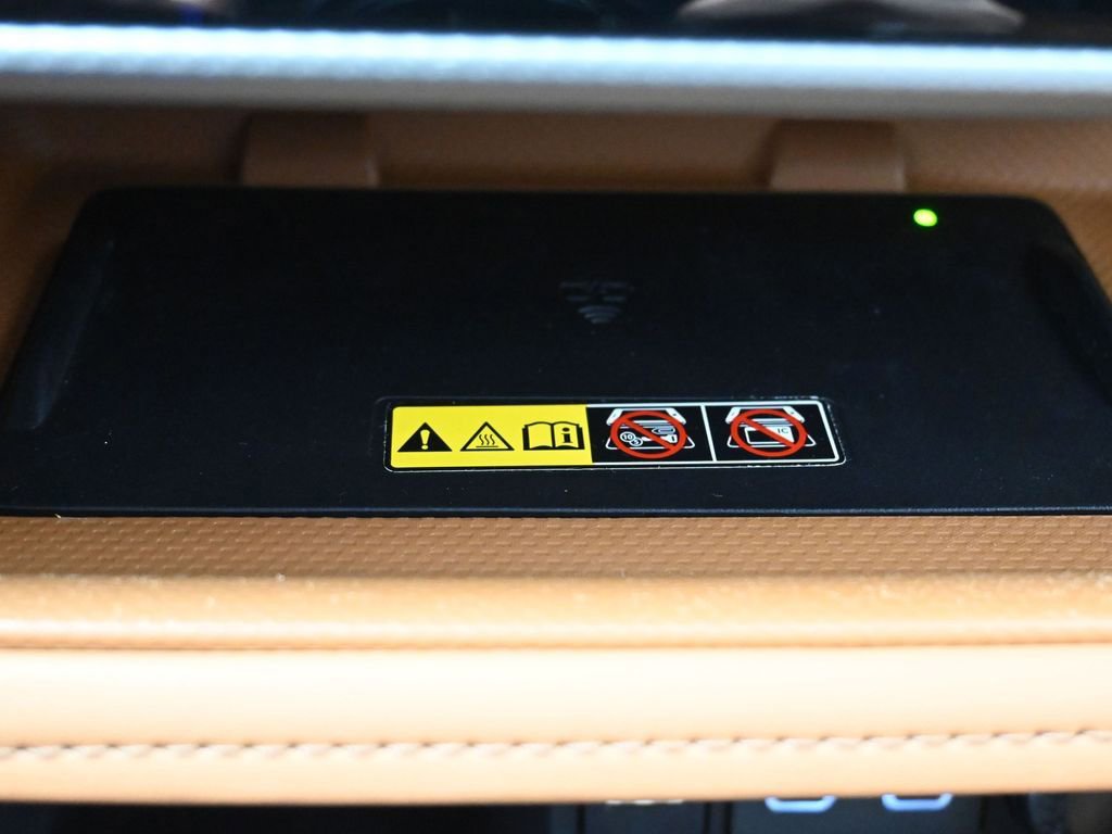 Certified 2025 Toyota Highlander Platinum image 26