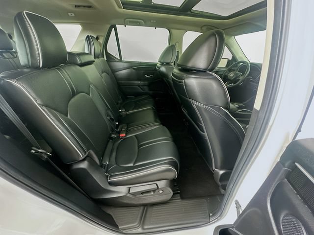 Certified 2023 Honda Pilot Elite image 9