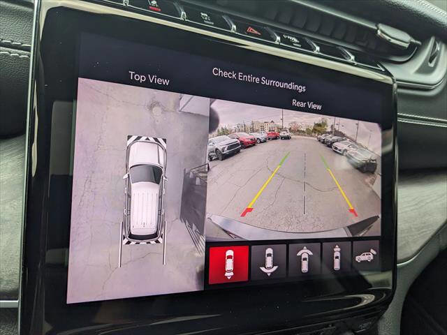 Used 2023 Jeep Grand Cherokee L Limited w/ Luxury Tech Group II image 28