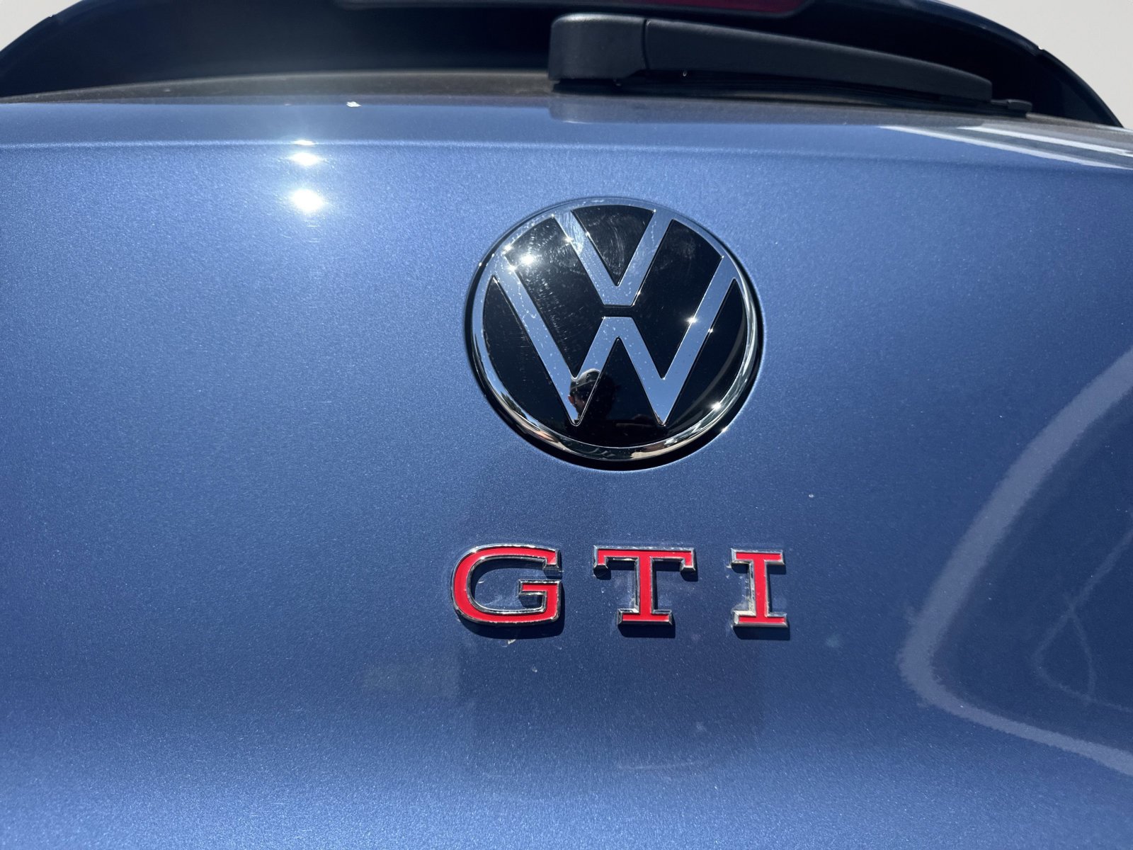 New 2026 Volkswagen GTI SE FWD image 6