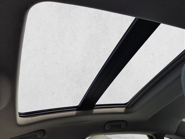 Used 2014 Chevrolet Impala LTZ FWD image 21