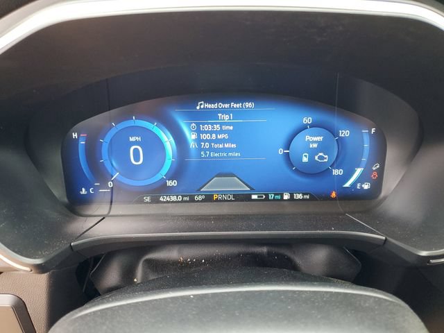 Used 2022 Ford Escape Titanium w/ Titanium Premium Package FWD image 20