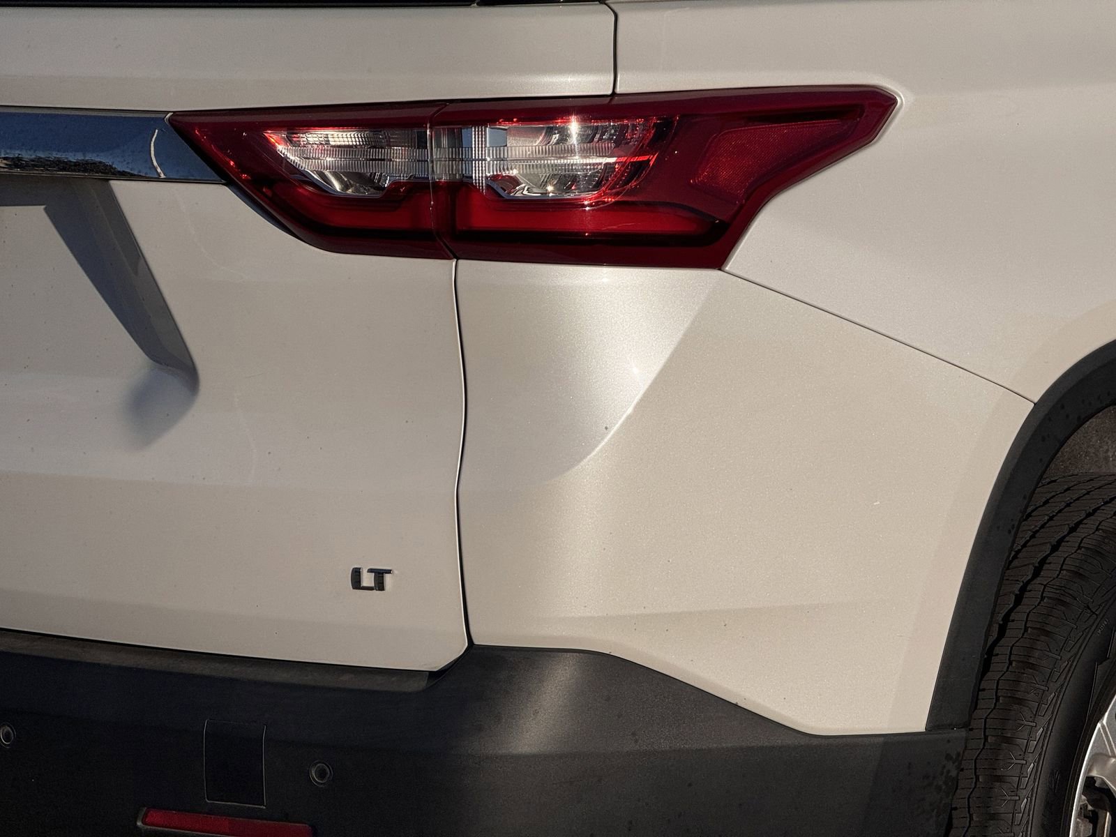 Used 2019 Chevrolet Traverse LT image 14