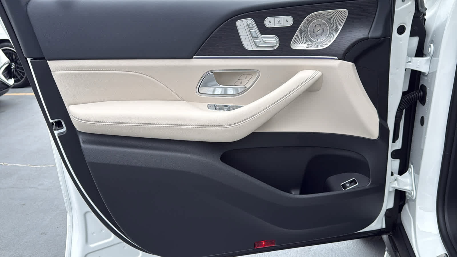 New 2026 Mercedes-Benz GLE 350 4MATIC image 16