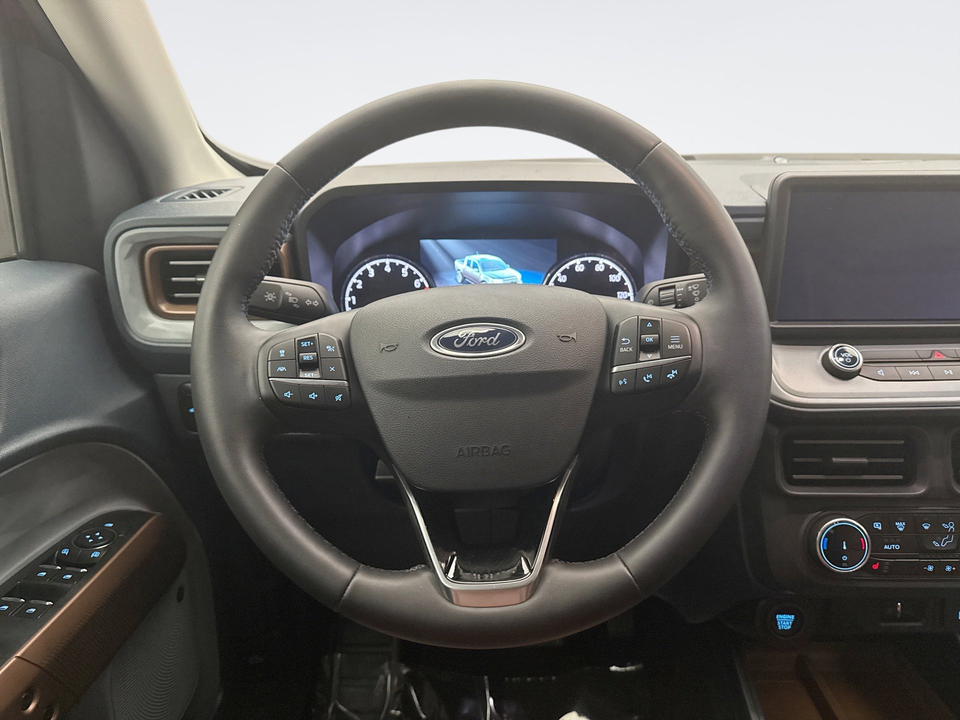 Used 2024 Ford Maverick Lariat AWD/4WD image 12