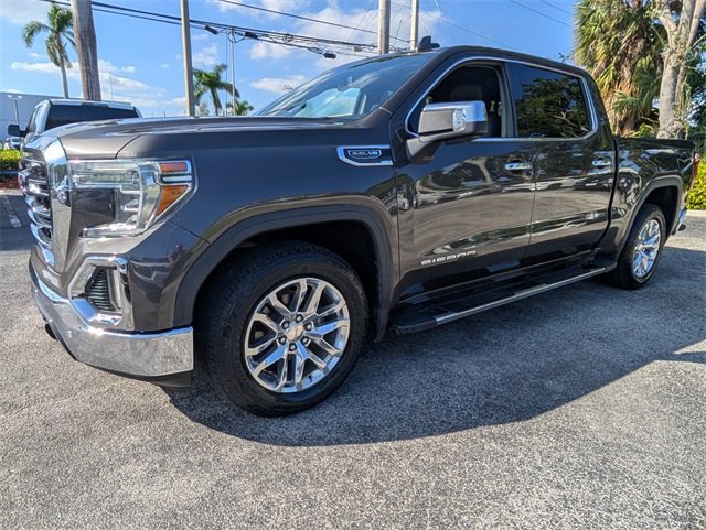 Used 2019 GMC Sierra 1500 SLT w/ SLT Premium Plus Package image 3