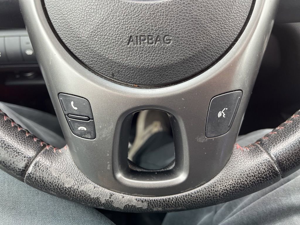 Used 2012 Kia Forte Koup SX w/ Leather Pkg image 24