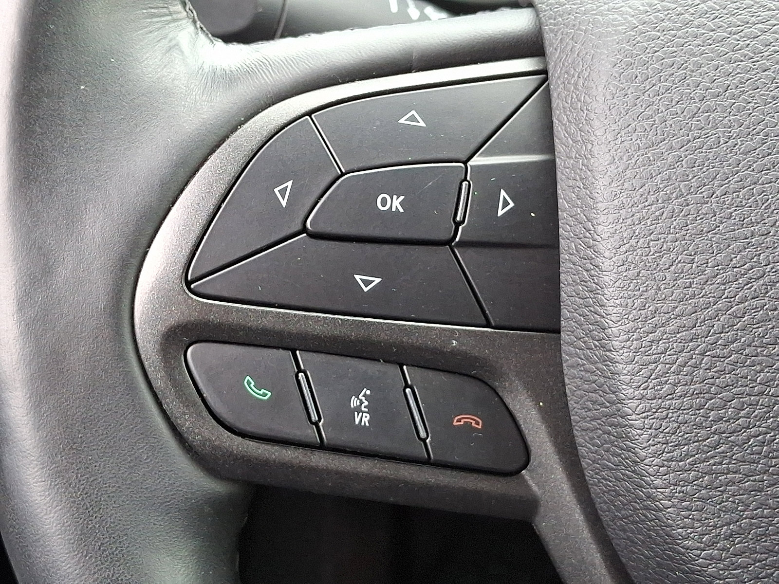 Certified 2019 Jeep Cherokee Trailhawk image 22