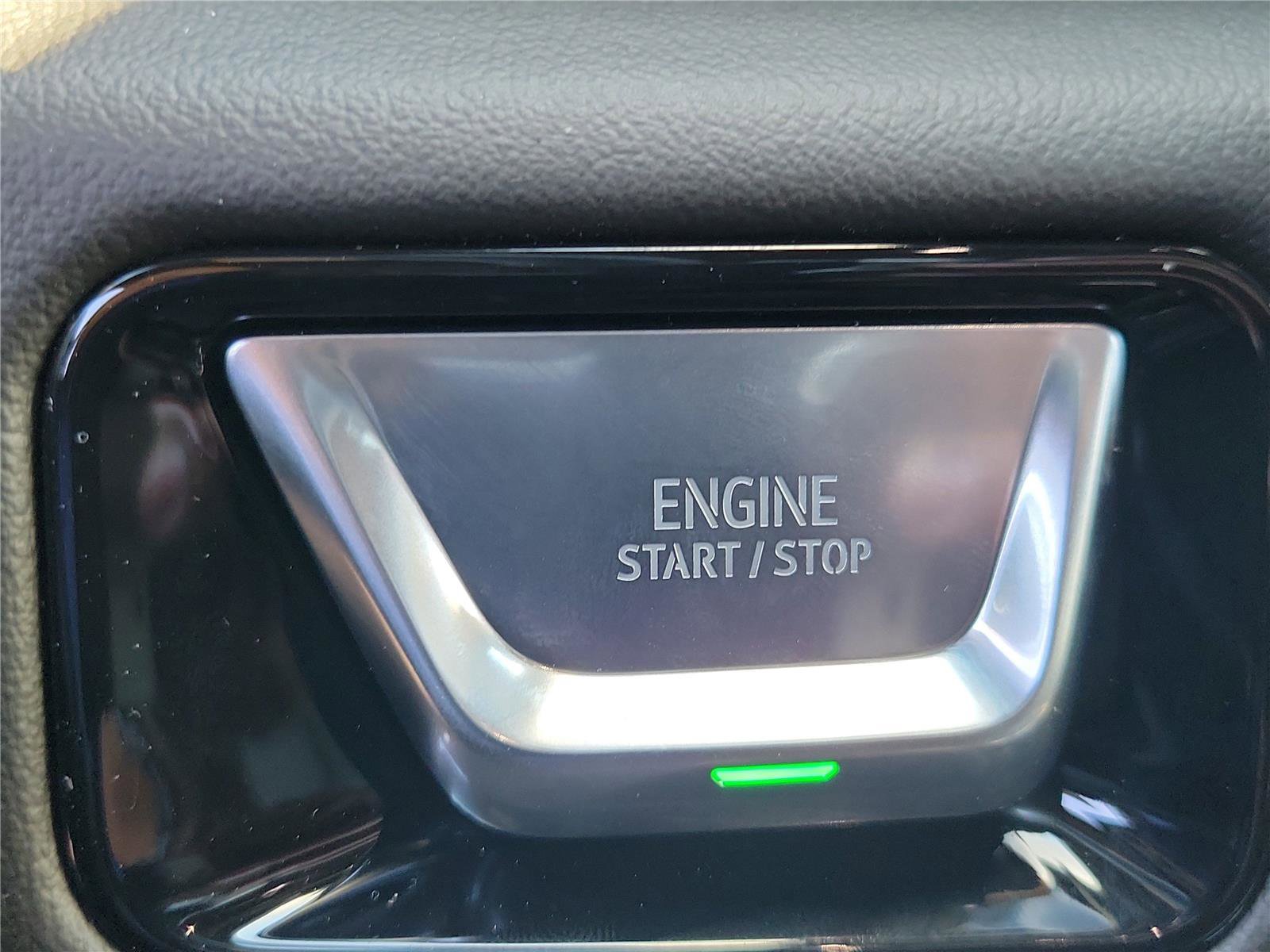 New 2026 GMC Yukon Elevation AWD/4WD image 32