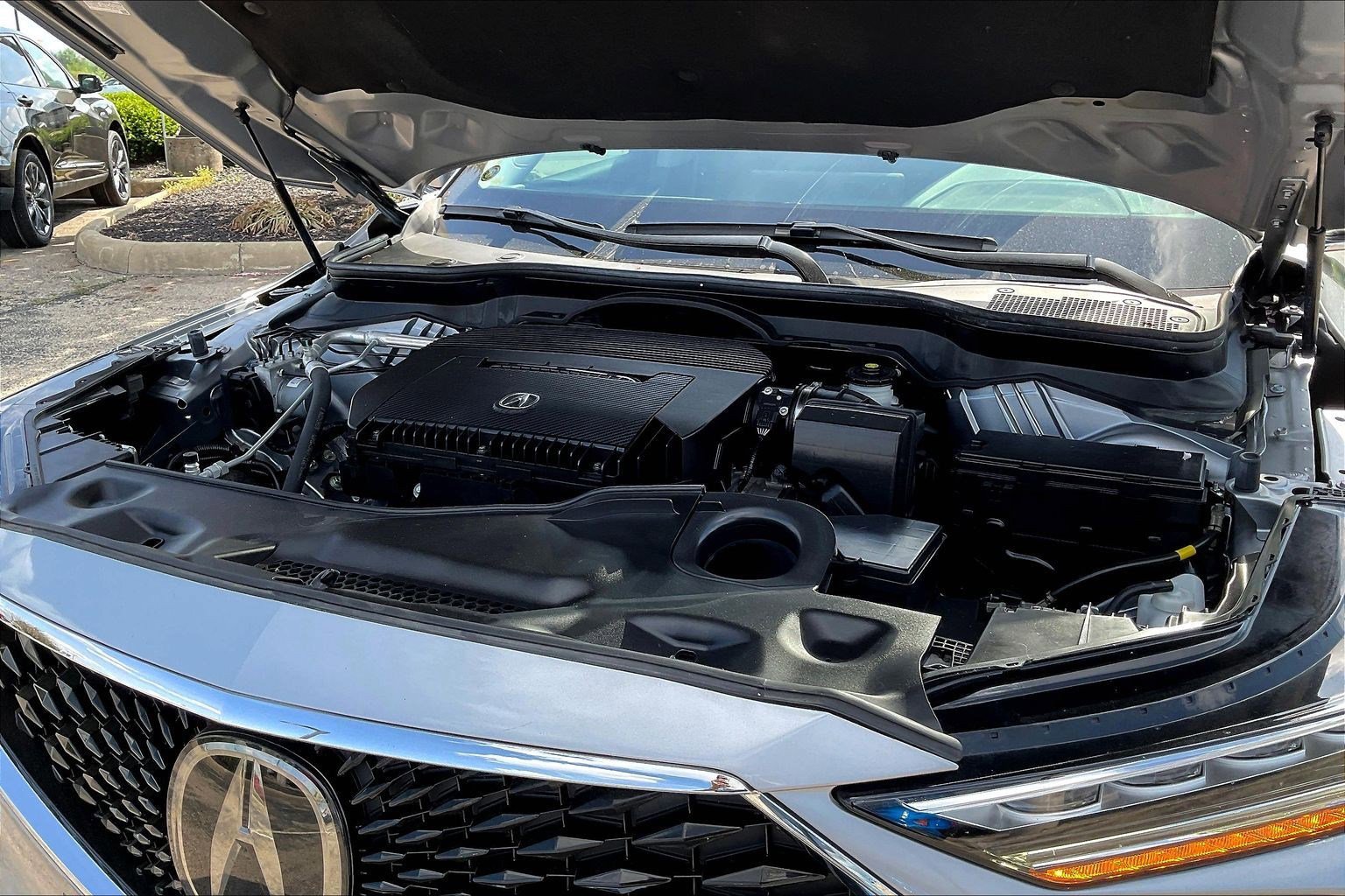 Used 2024 Acura MDX FWD w/ Technology Package image 32