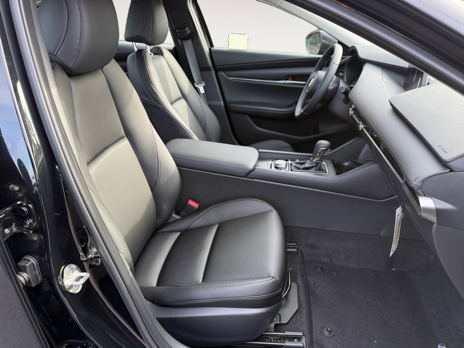 New 2026 MAZDA MAZDA3 2.5 S Sedan w/ Select Sport FWD image 19