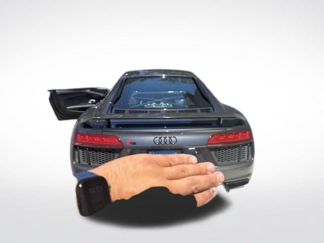 Used 2018 Audi R8 V10 plus AWD/4WD image 13
