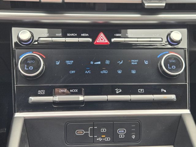 Certified 2026 Hyundai Santa Fe SEL FWD image 18
