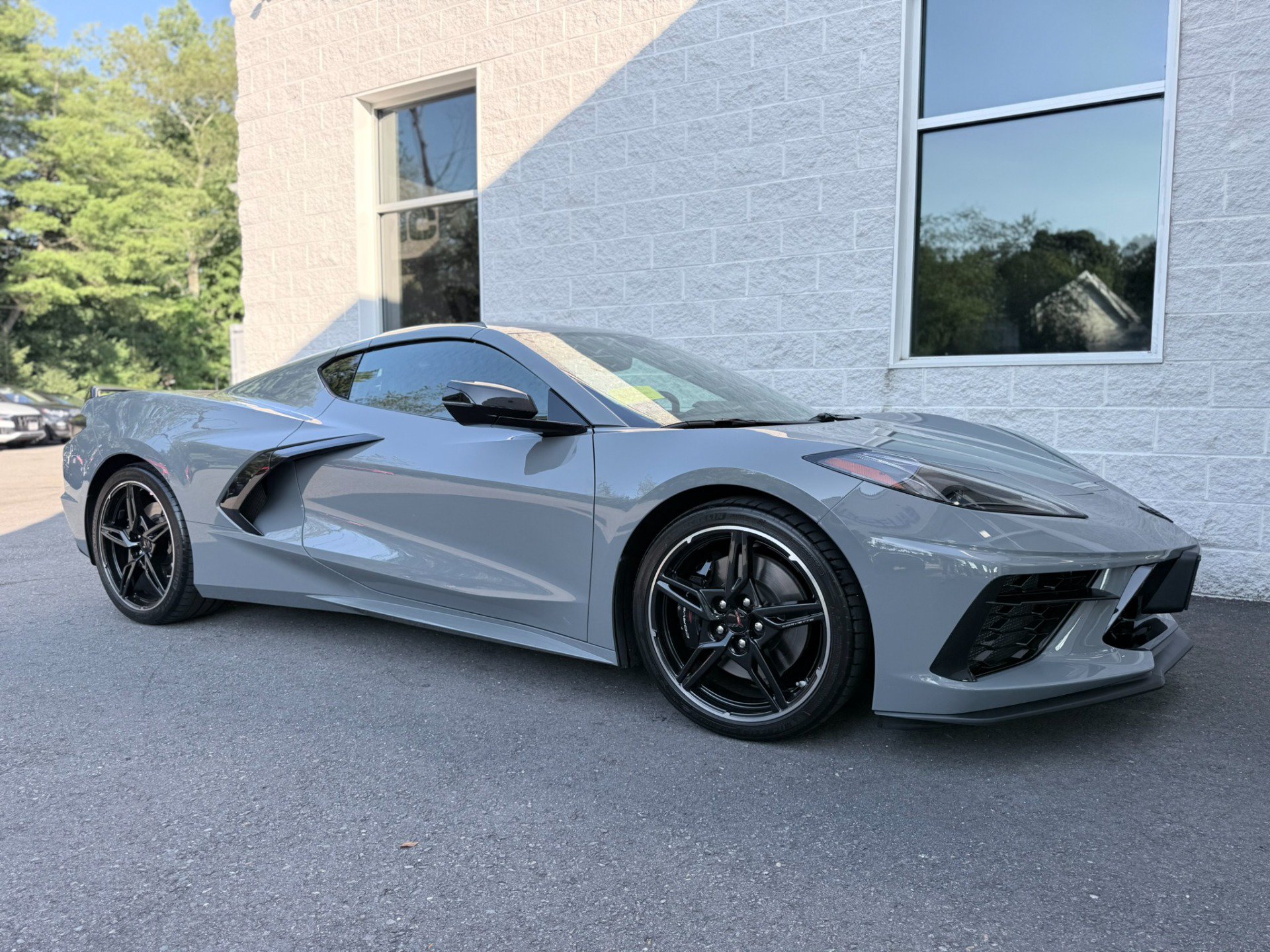 Used 2024 Chevrolet Corvette Stingray Preferred Cpe w/ Z51 Performance Package RWD image 31