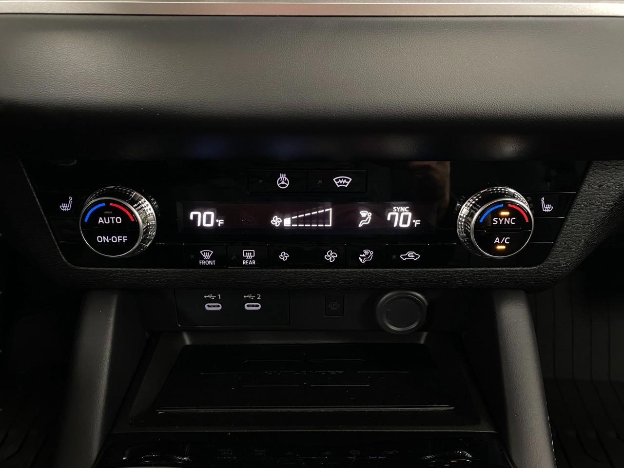 New 2026 Mitsubishi Outlander SE image 27