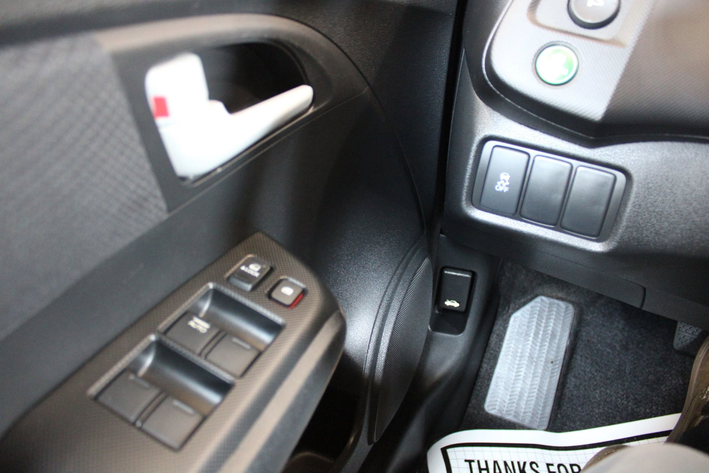 Used 2012 Honda Insight LX image 24