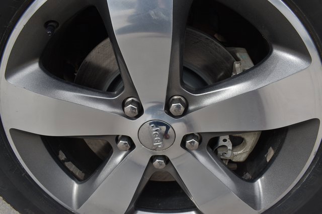 Used 2014 Jeep Grand Cherokee Overland image 10