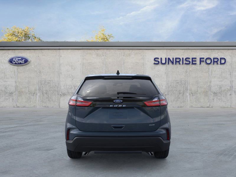 New 2024 Ford Edge SE image 5