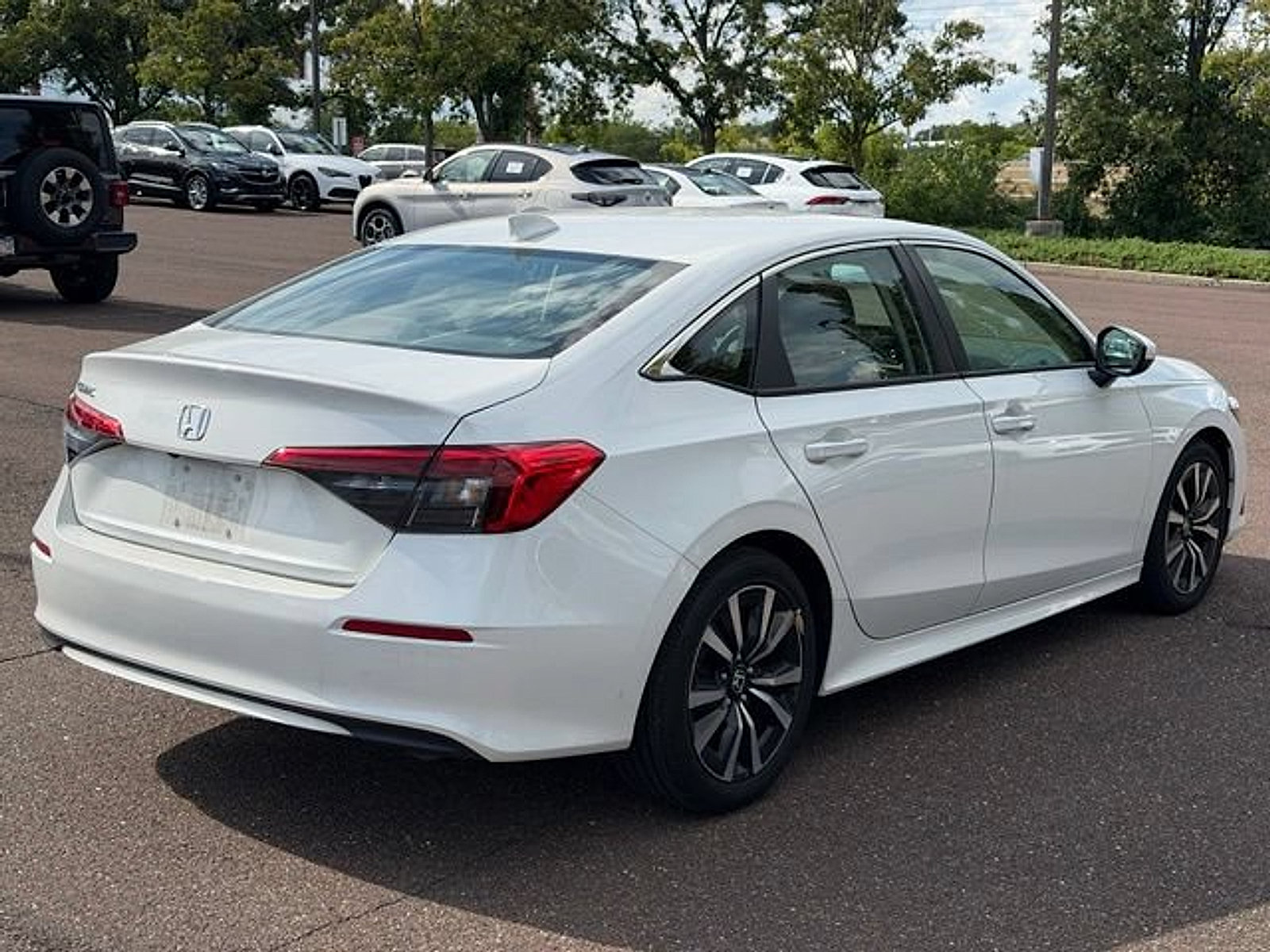 Used 2023 Honda Civic EX image 7