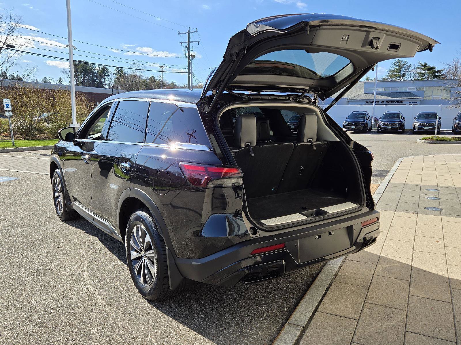 Certified 2023 INFINITI QX60 Pure image 21